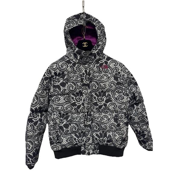 The North Face Jacket Girls XL 18 Hooded Down Puffer Lace Print - Picture 1 of 12
